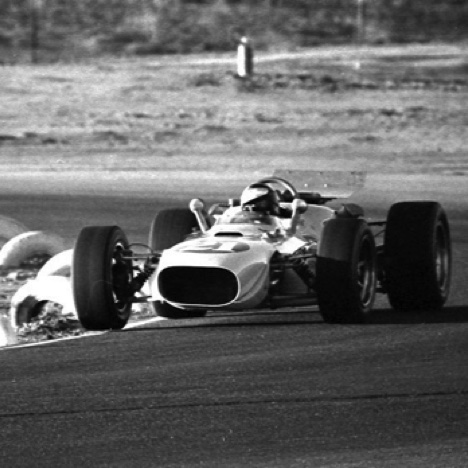 JIm en action sur la Vollsted pendant les essais
© Bob Norton.jpg